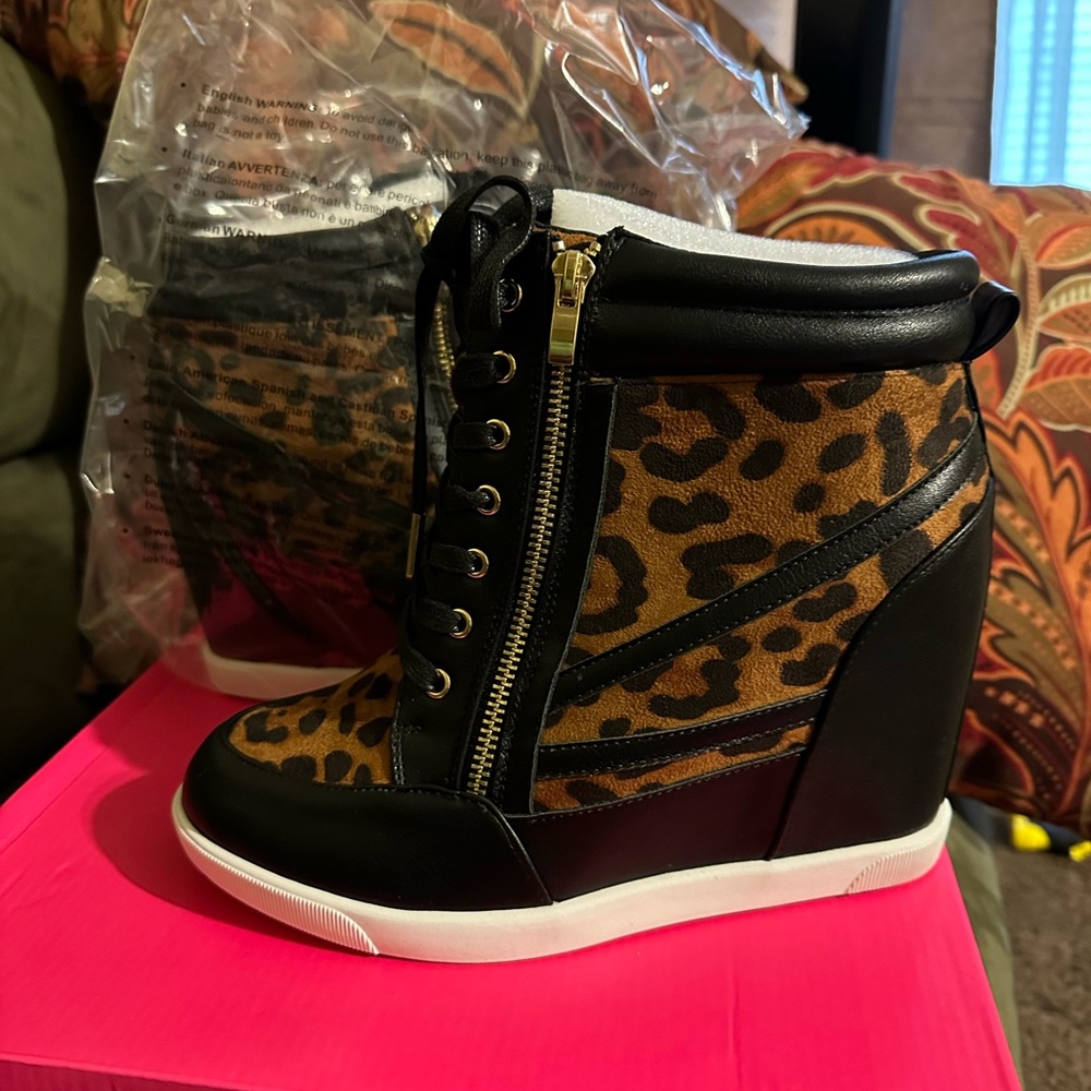 Women Shoes